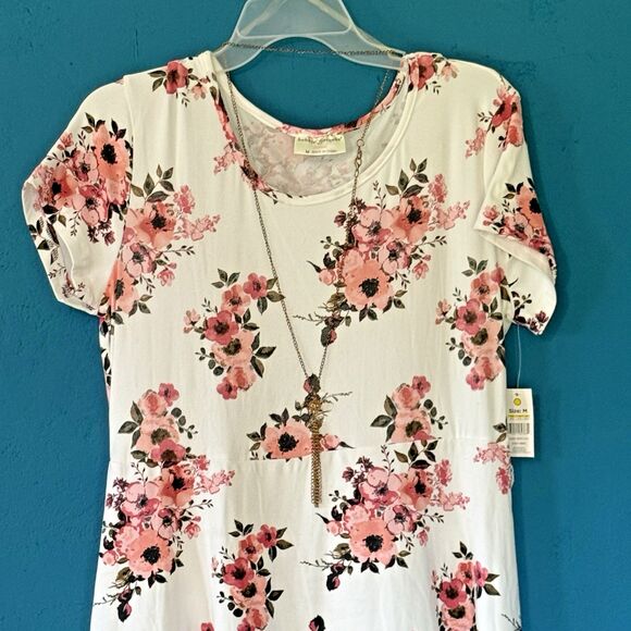 Bobbie Brooks Women’s Summer Dress Knee Length Soft Pink Floral Boho Size Medium - Picture 2 of 9